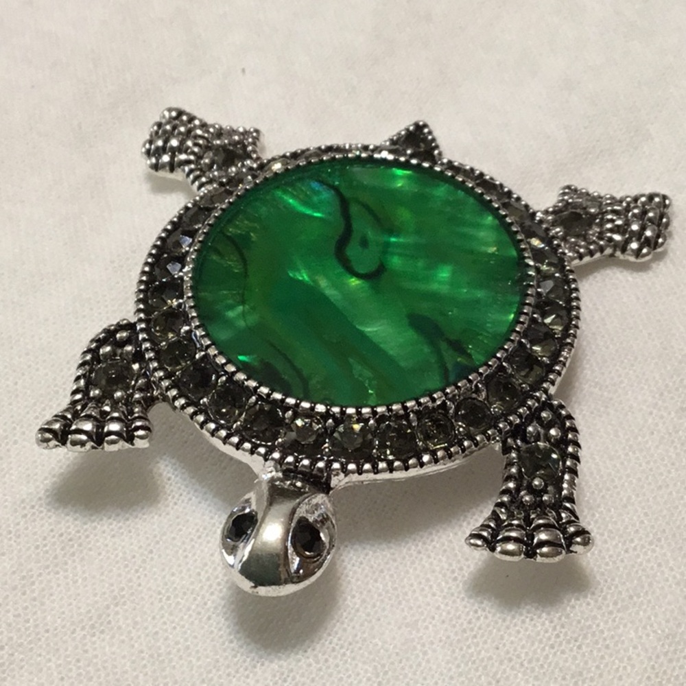 Vintage Marcasite Turtle Brooch.